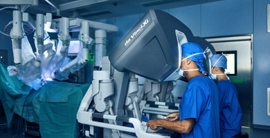 Image for Dudley NHS Trust’s surgical robot ‘performs’ first procedure