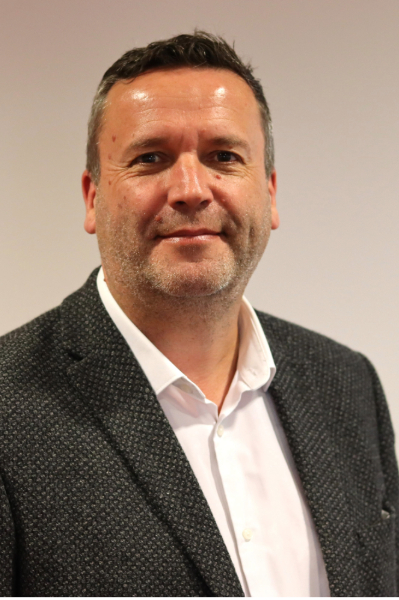 Headshot of Anthony Hilton