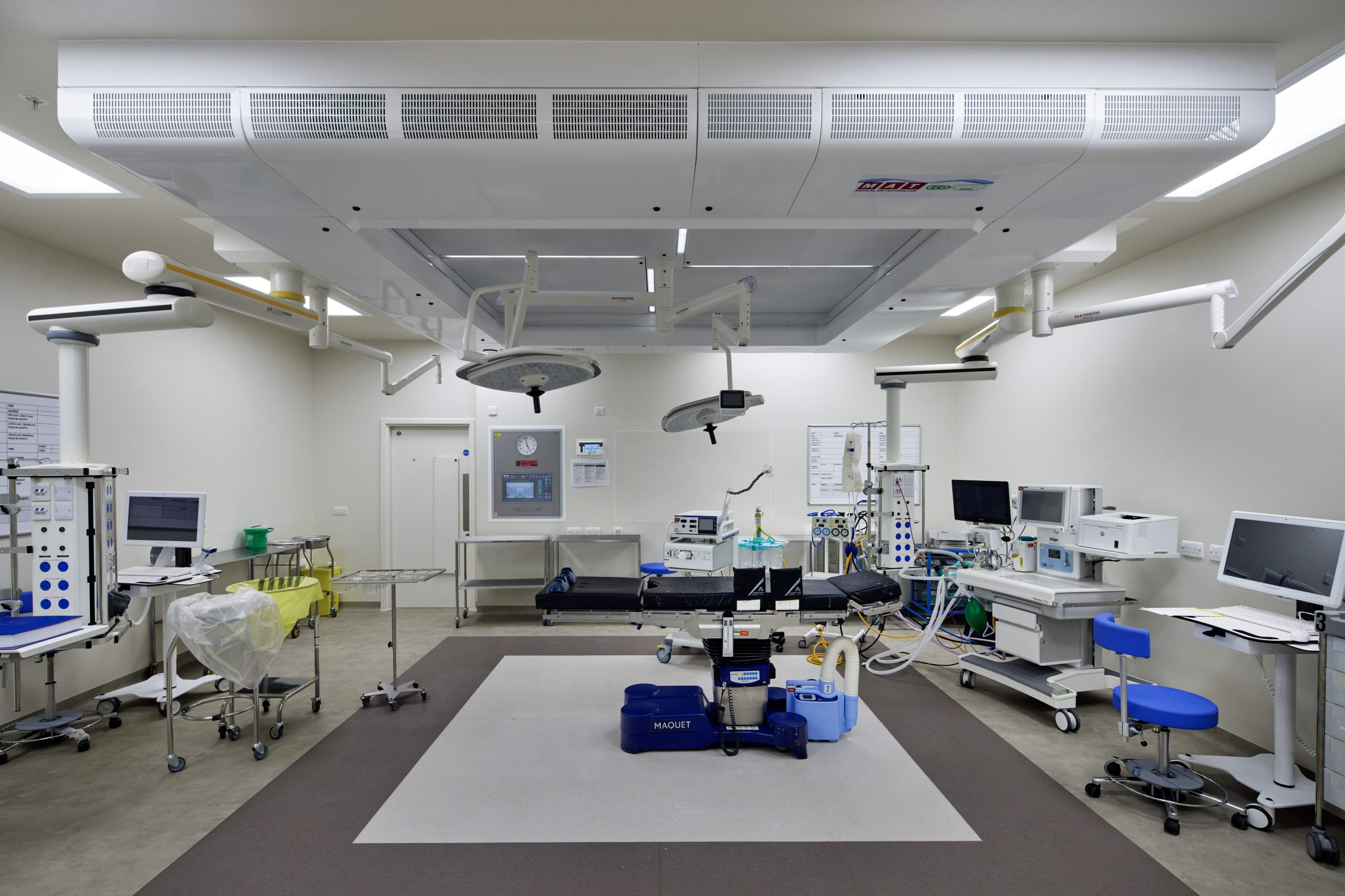 NHS staff thanked for helping cut national elective surgery waiting list