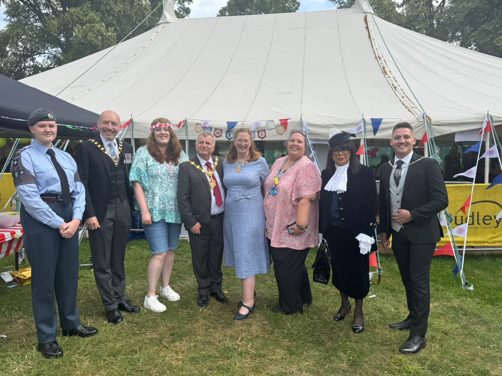 Hundreds access Health & Wellbeing Support at Armed Forces Day Carnival